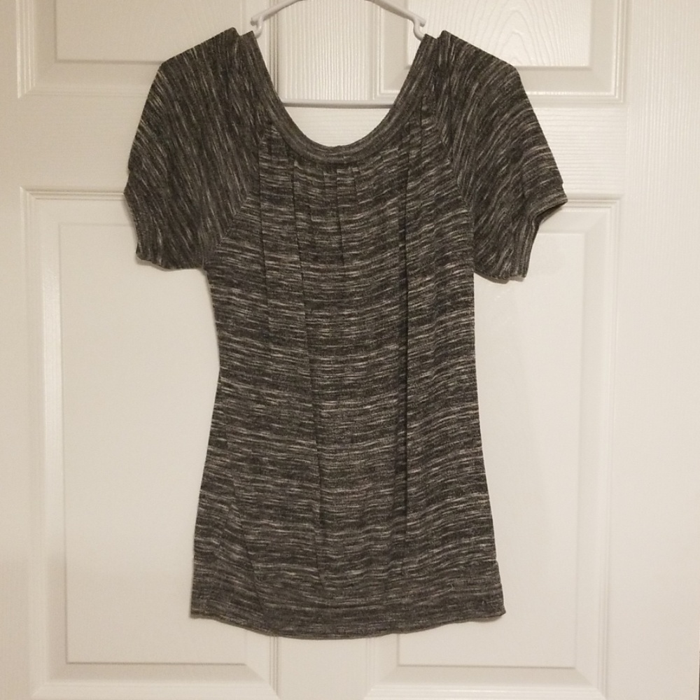 Shirt - Picture 2 of 3